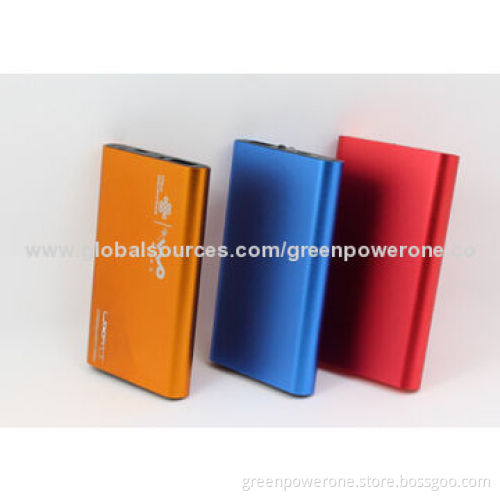 Power Banks with 4,000mAh Capacity, Two-USB Output